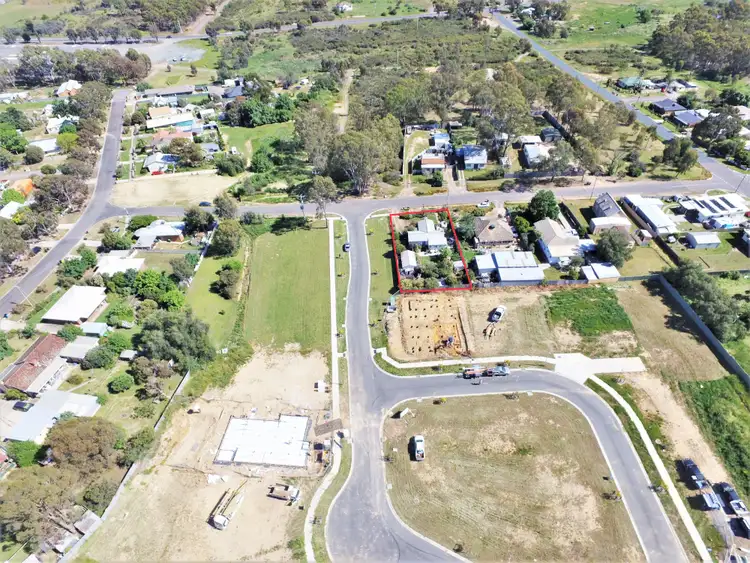 Third view of Homely house listing, 8 Union Street, West Bendigo VIC 3550