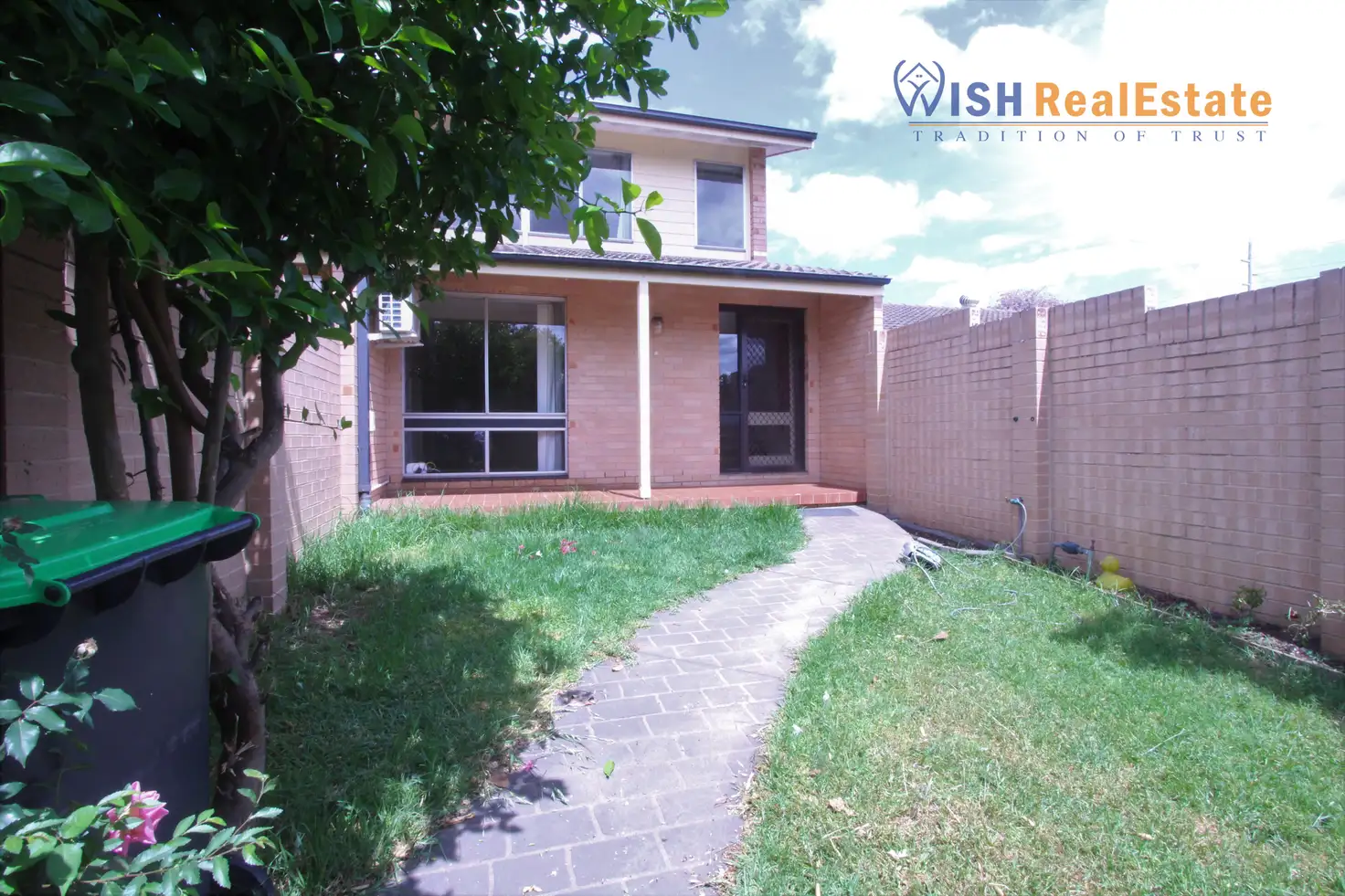 Main view of Homely townhouse listing, 4/4-6 Cumberland  Rd, Ingleburn NSW 2565