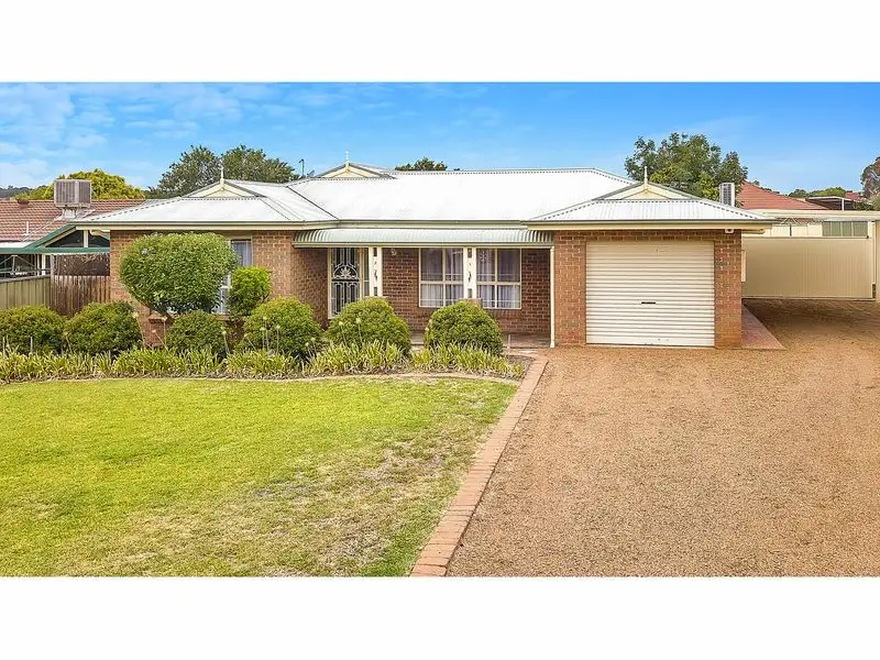 Main view of Homely house listing, 4 Lesley Place, Dubbo NSW 2830