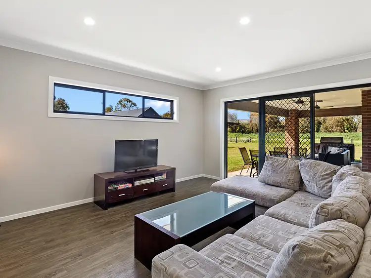 Fifth view of Homely house listing, 14 Saddle Court, Mansfield VIC 3722