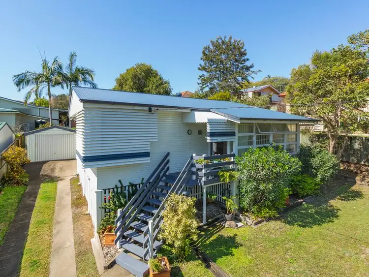 98 Bapaume Road, Holland Park West QLD 4121