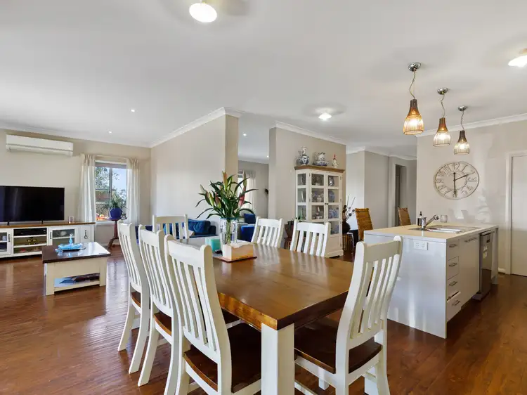 Fifth view of Homely house listing, 6 Donovans Way, Mansfield VIC 3722