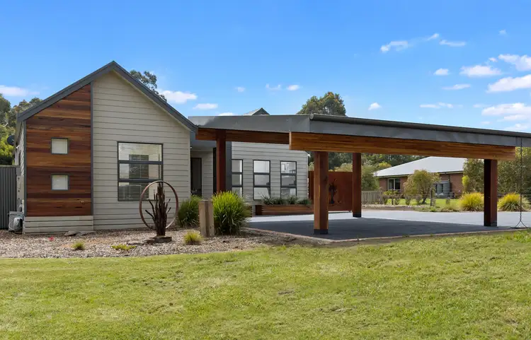 Second view of Homely house listing, 33 Worthy Street, Leongatha VIC 3953