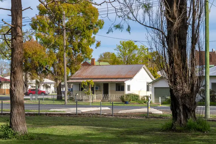 Fifth view of Homely house listing, 20 Hill Street, Molong NSW 2866