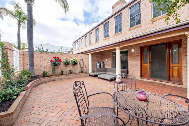 Main view of Homely unit listing, Unit 19, 48 Birch Avenue, Dubbo, Dubbo NSW 2830