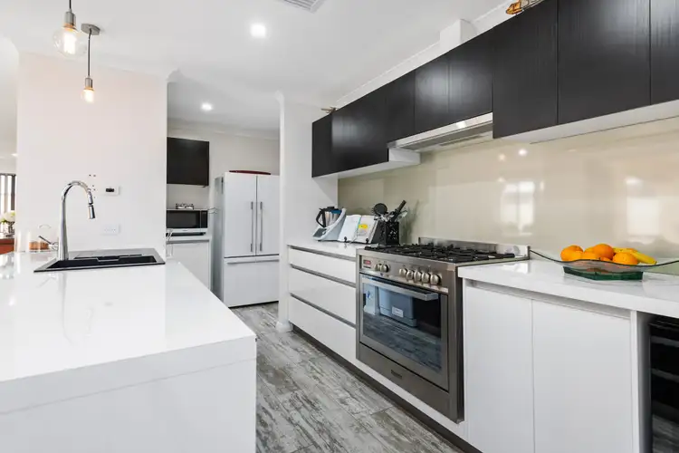 Second view of Homely house listing, 10 Tiru Close, Karlkurla WA 6430