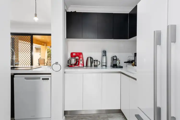 Fifth view of Homely house listing, 10 Tiru Close, Karlkurla WA 6430