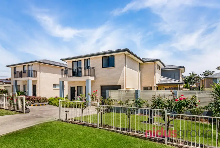 2/44 Derby Street