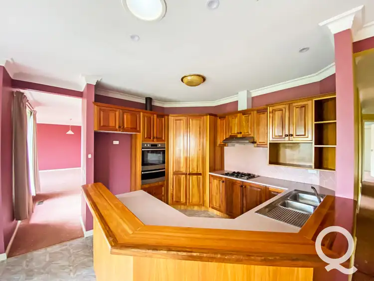 Sixth view of Homely house listing, 5 Willow Crescent, Warragul VIC 3820