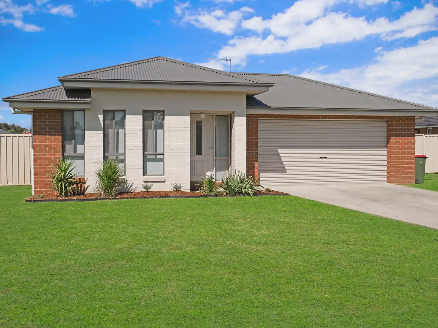 Main view of Homely house listing, 9 Devlin Close, Leeton NSW 2705