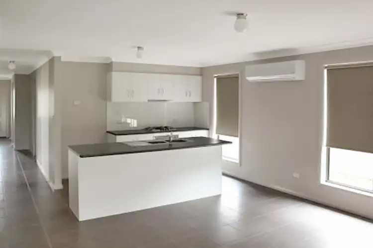 Second view of Homely house listing, 9 Devlin Close, Leeton NSW 2705