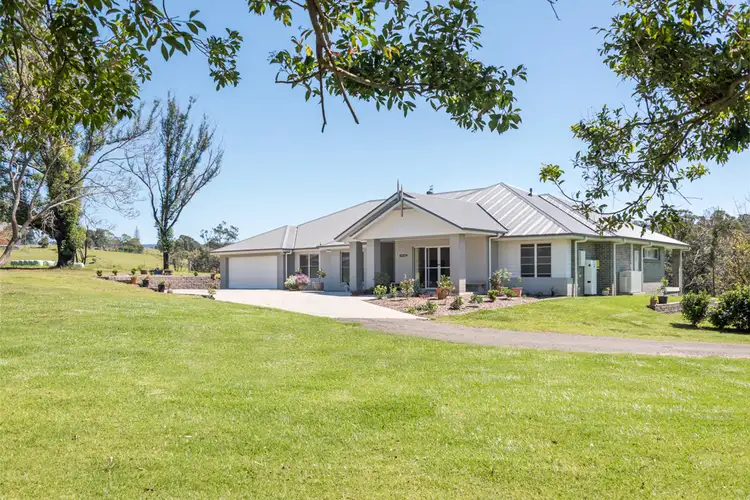 10 Skye Farm  Lane, Yatte Yattah NSW 2539