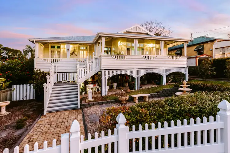 3 ROSE STREET, Eastern Heights QLD 4305