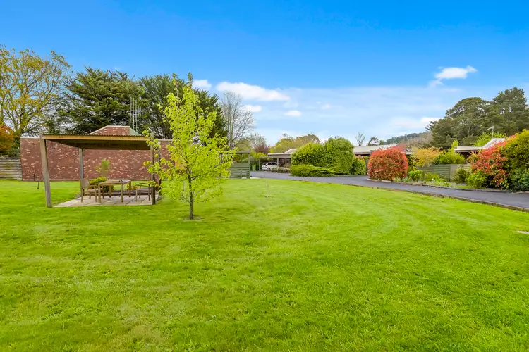 Sixth view of Homely unit listing, 2/2 Pyke Street, Woodend VIC 3442
