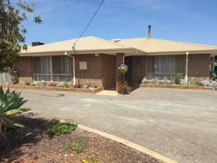 12 Salisbury Road, South Kalgoorlie WA 6430