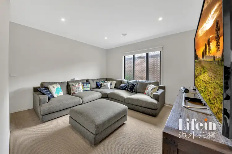 Fifth view of Homely house listing, 11 Chamberlain Way, Williams Landing VIC 3027