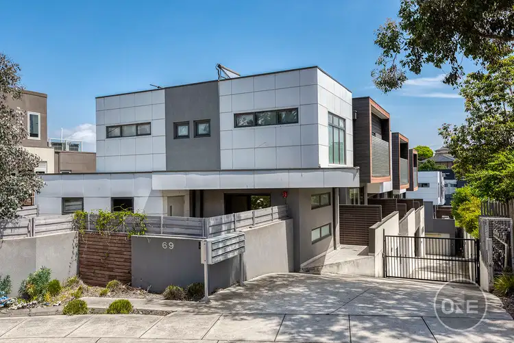 8/69 Tram Road, Doncaster VIC 3108