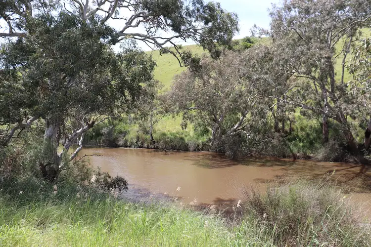 88 VOLUM ROAD, Gnarwarre VIC 3221
