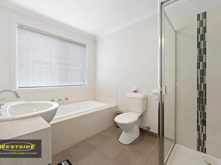 Fifth view of Homely house listing, 33 Hatfield Place, Deer Park VIC 3023
