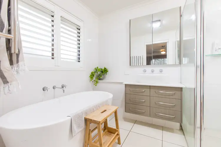 Fourth view of Homely house listing, 2 BINGARA CLOSE, Mildura VIC 3500