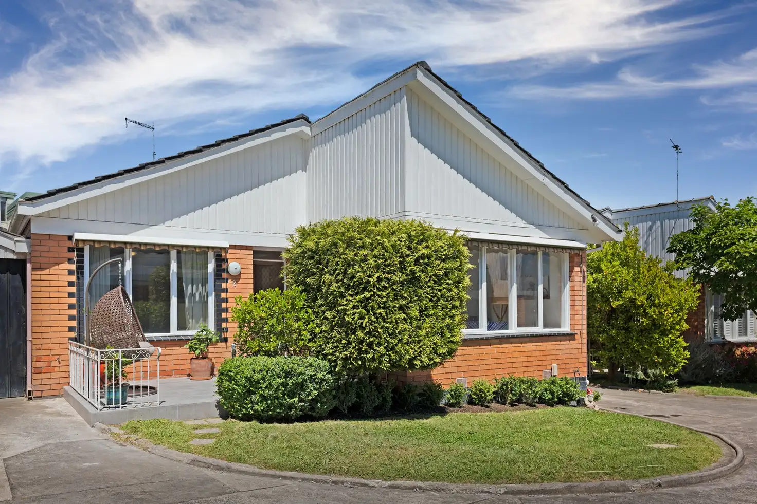 Main view of Homely villa listing, 2/5-7 Osborne Avenue, Glen Iris VIC 3146