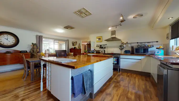 Fifth view of Homely house listing, 19 Erica Close, Dubbo NSW 2830