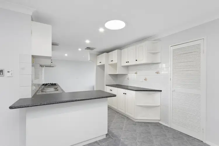 Fourth view of Homely house listing, 7 WIDGEE ROAD, Noranda WA 6062