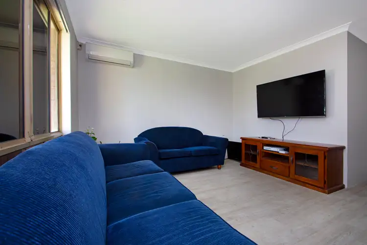Sixth view of Homely house listing, 37 HUMMINGBIRD GARDENS, Ballajura WA 6066