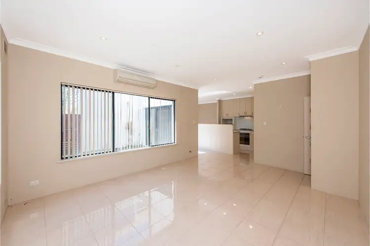 Fourth view of Homely apartment listing, 71B Ormsby Terrace, Mandurah WA 6210