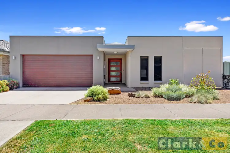 53 Curia Street, Mansfield VIC 3722