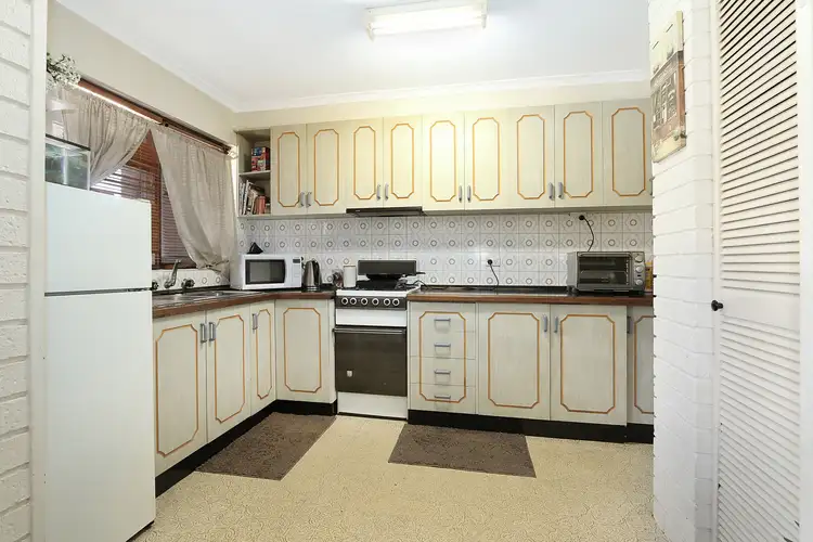 Second view of Homely unit listing, 2/142 Alexandra Street, East Albury NSW 2640