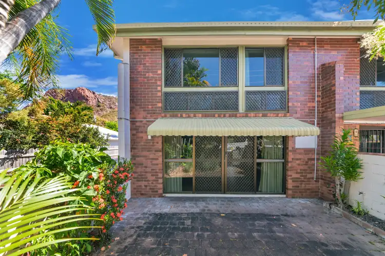 2/74 Paxton Street, North Ward QLD 4810