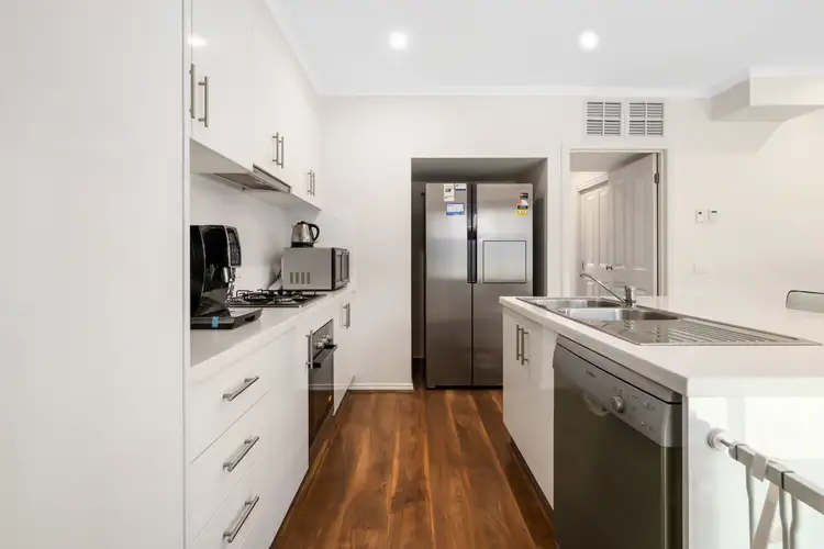 Fourth view of Homely townhouse listing, 5/39 Elmhurst Road, Bayswater North VIC 3153