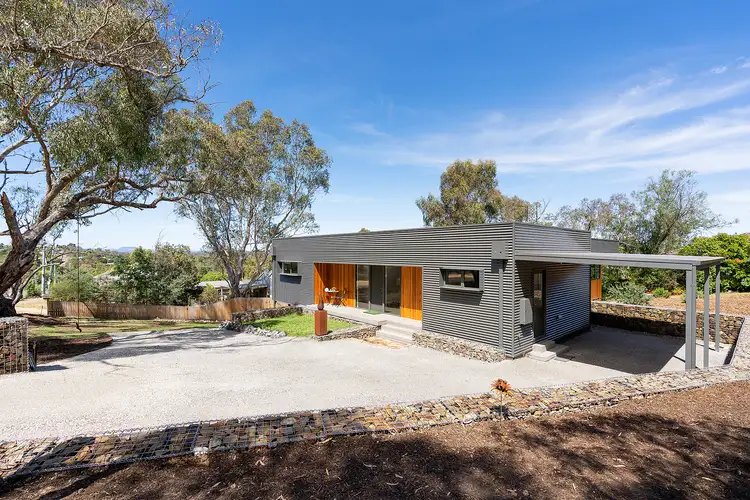 25 Farnsworth Street, Castlemaine VIC 3450