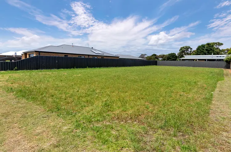 15 Cini Street, Portland VIC 3305
