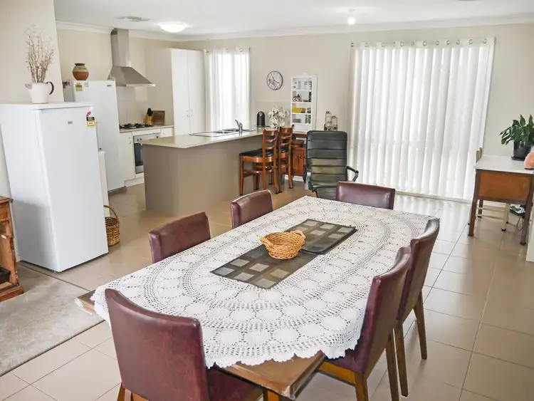 Fifth view of Homely house listing, 9 Golf Club Drive, Leeton NSW 2705