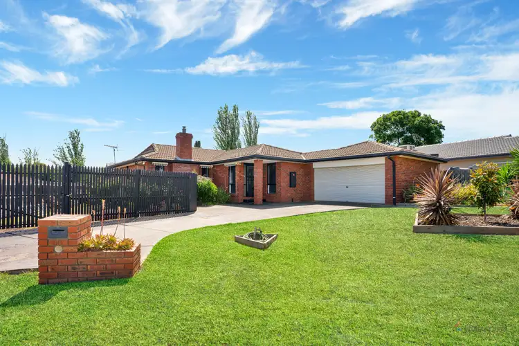 30 Underbank Boulevard, Bacchus Marsh VIC 3340