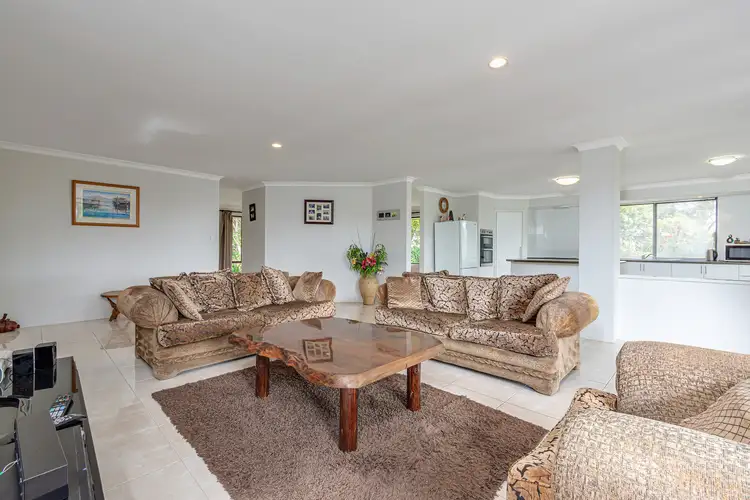 1 Truro Court, Yanchep WA 6035