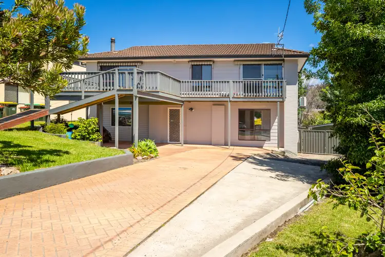 17 Merinda Street, Malua Bay NSW 2536