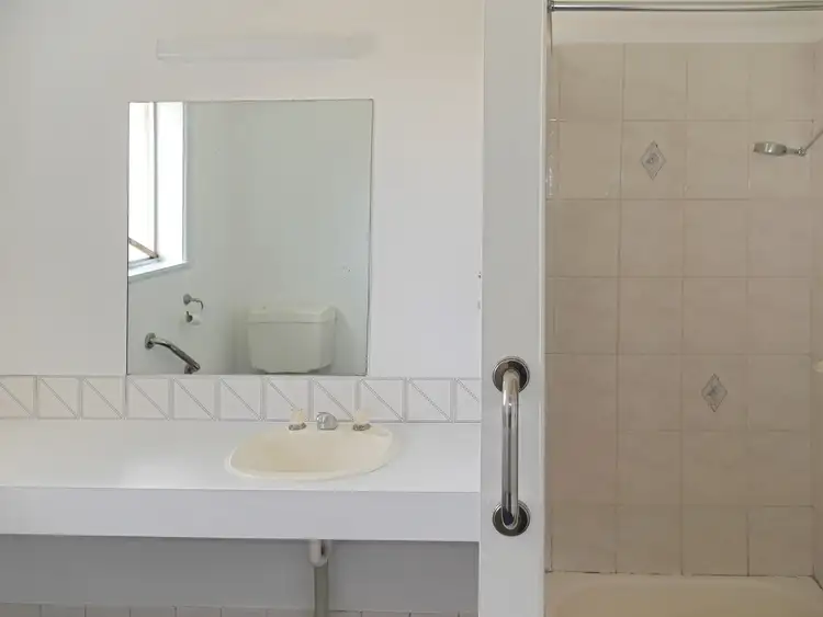 Sixth view of Homely house listing, 86 Twynam Street, Narrandera NSW 2700