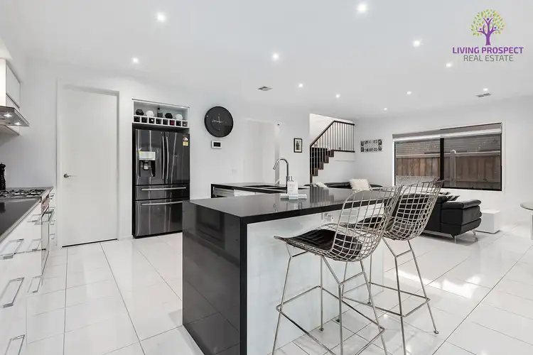 Fifth view of Homely house listing, 11 Applegate Crescent, Tarneit VIC 3029