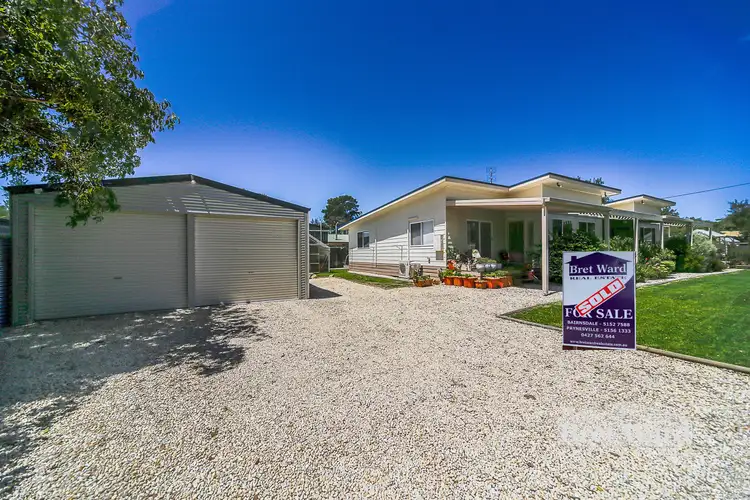 28 First Pde, Raymond Island VIC 3880