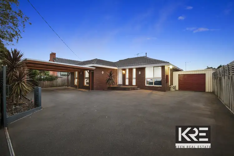 11 Ora Street, Hampton Park VIC 3976