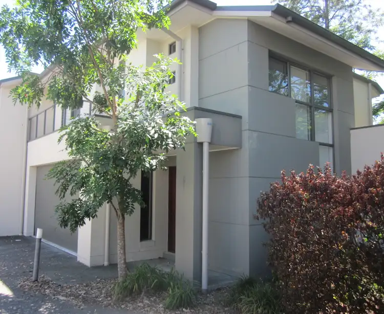 1/75 Benowa Road, Southport QLD 4215