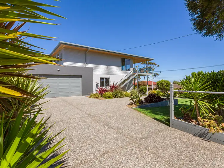 12 Chunar Grove, Mccrae VIC 3938