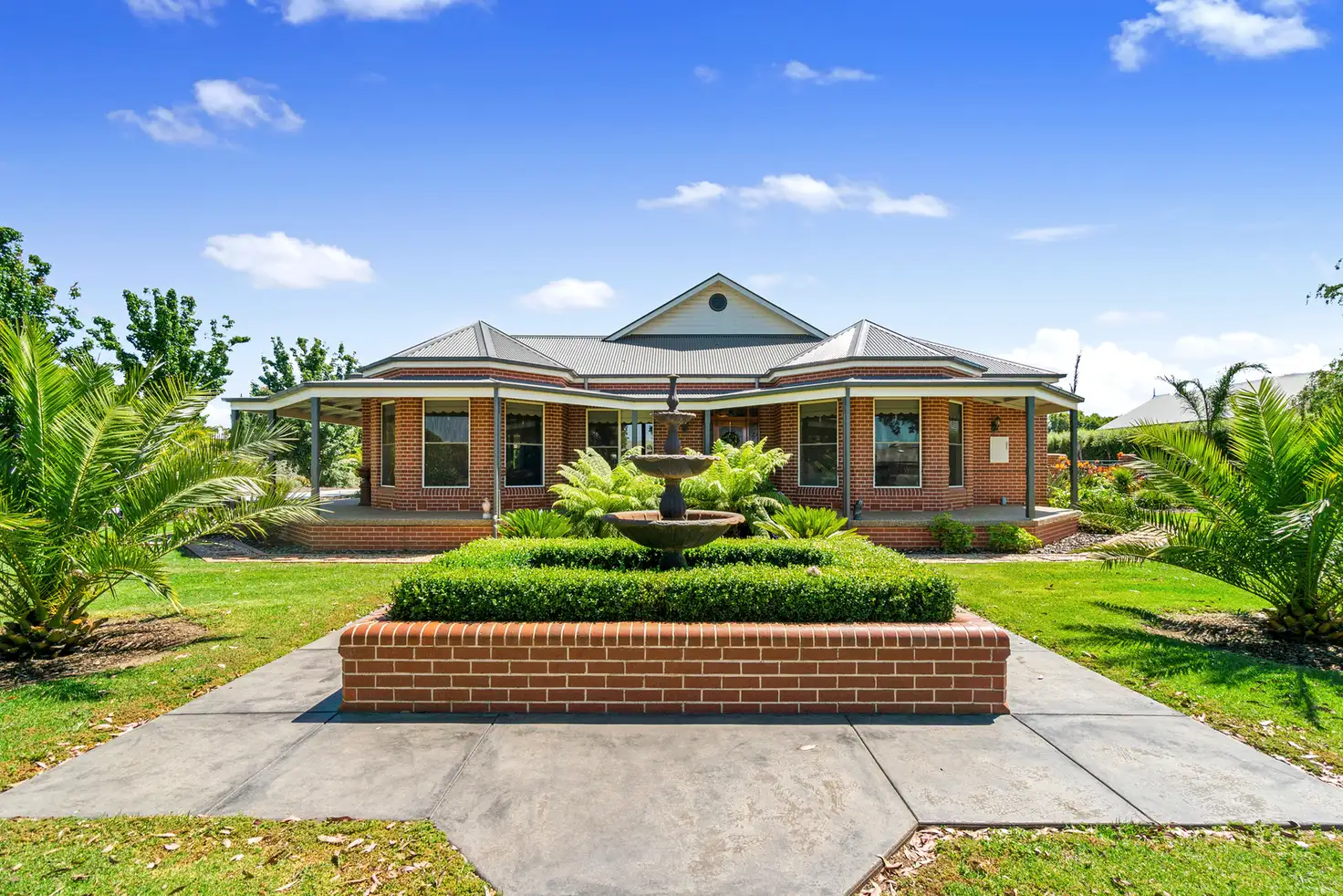 Main view of Homely house listing, 17 Evelyn Drive, Sale VIC 3850