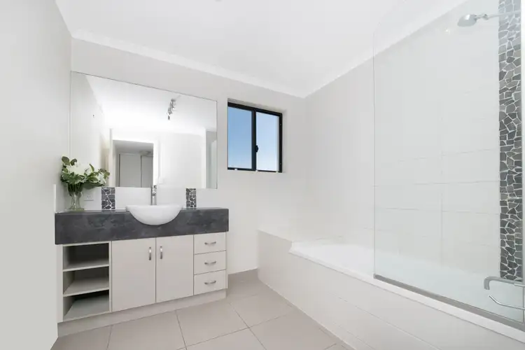 Sixth view of Homely unit listing, 49/111 Bowen Road, Rosslea QLD 4812