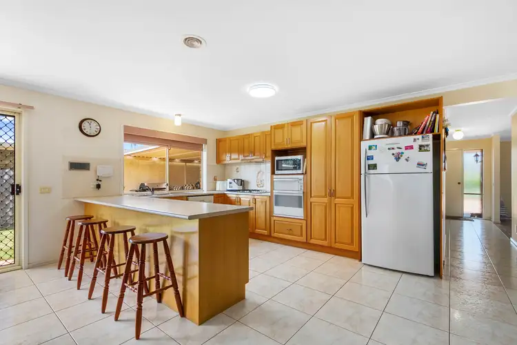 Sixth view of Homely house listing, 2 Woorarra Court, Morwell VIC 3840