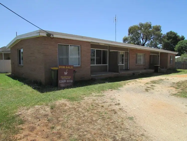 1-3 9 Camp Street, Donald VIC 3480