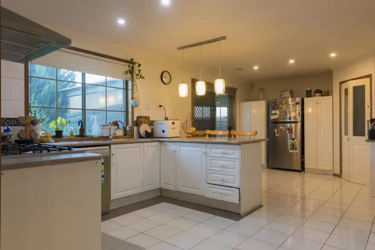 Fifth view of Homely house listing, 9 Loganberry Close, Cranbourne North VIC 3977